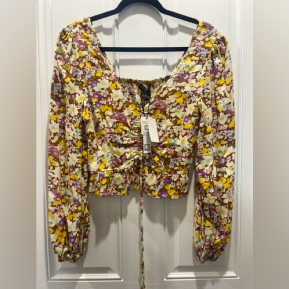 Floral Long Sleeve Women's Top - Picture 2 of 5